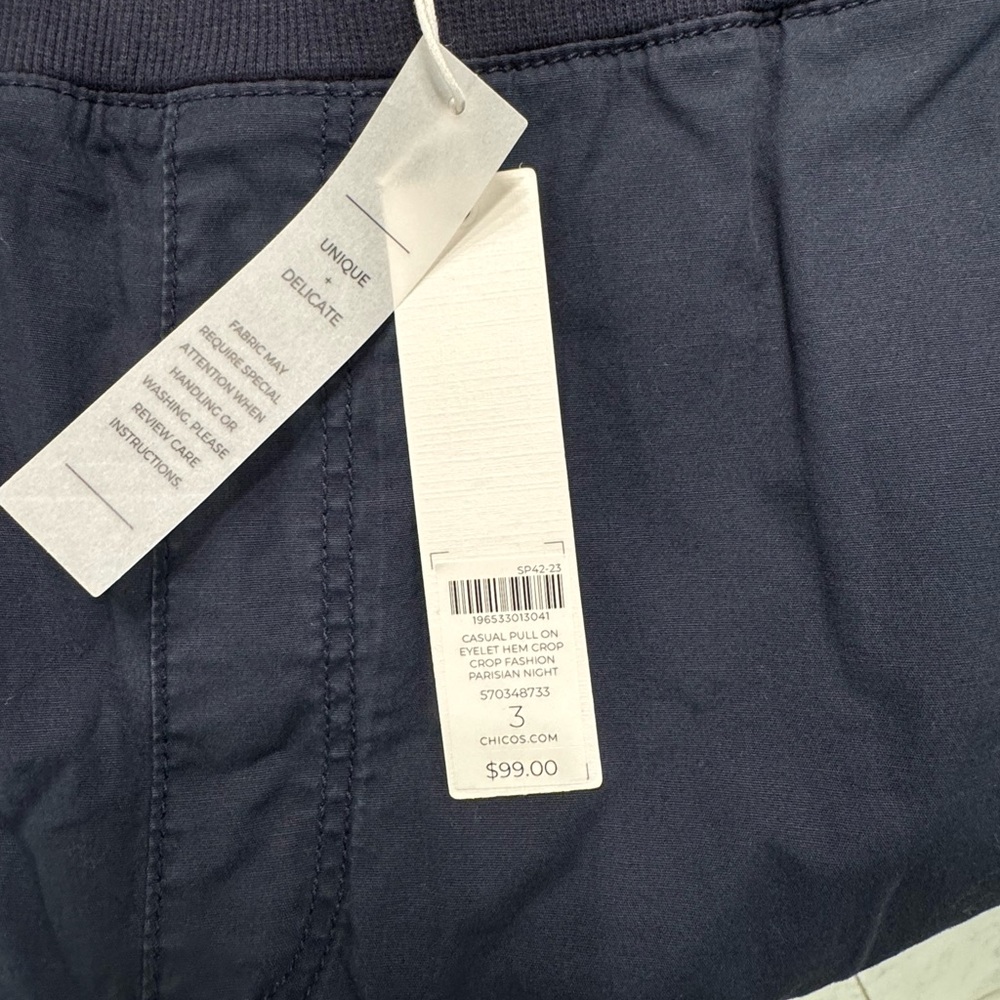 #NWT Chicos‎ ankle pants – navy – size 3 (16) cute eyelet detail - Picture 3 of 6